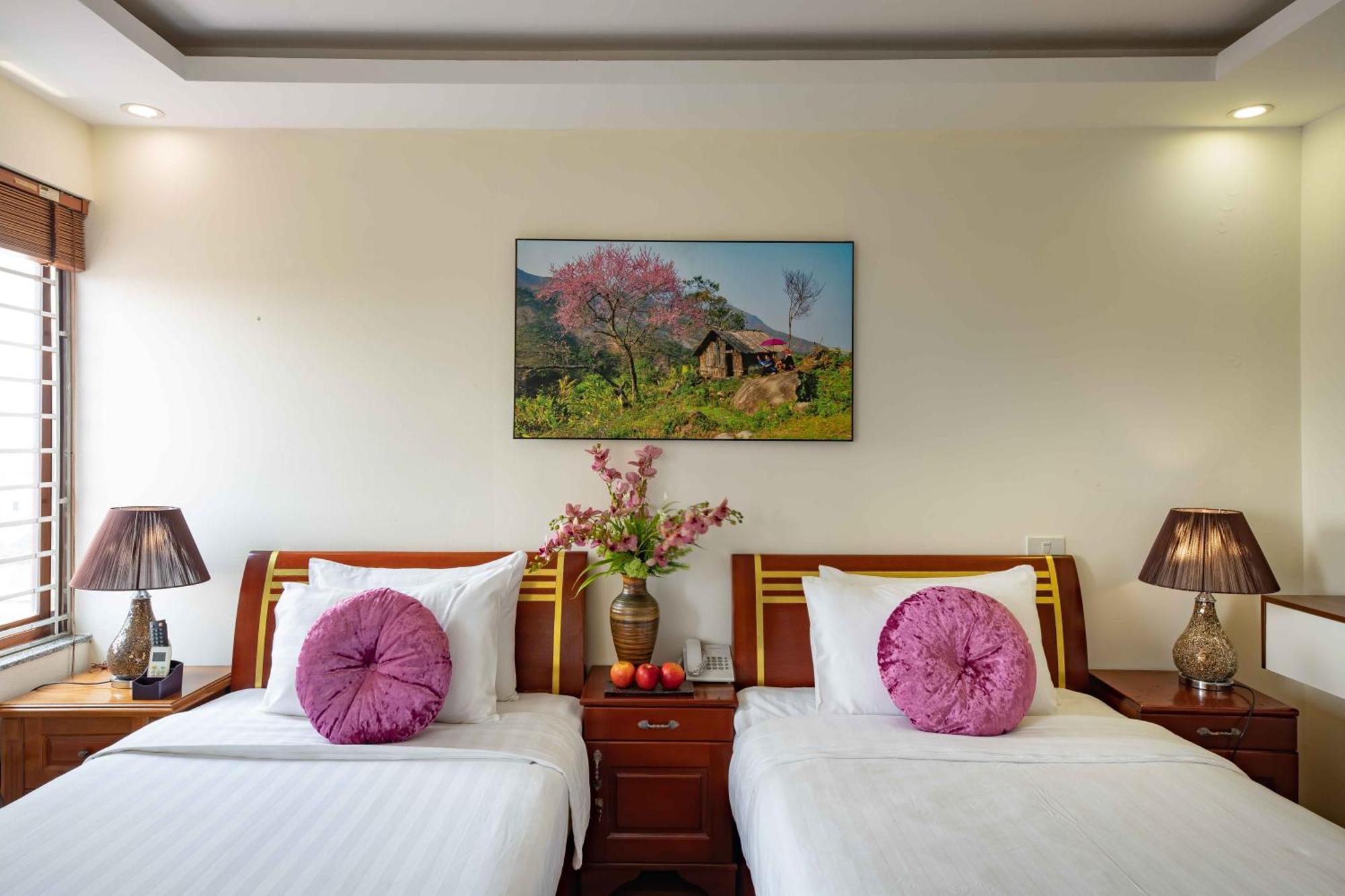 Viet Village Hotel & Travel Ханой Екстериор снимка